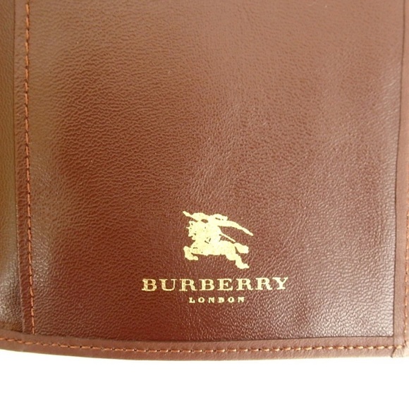 Burberry Nova Check Jacquard/Leather Passport/Book Cover 😍 - Picture 5 of 8